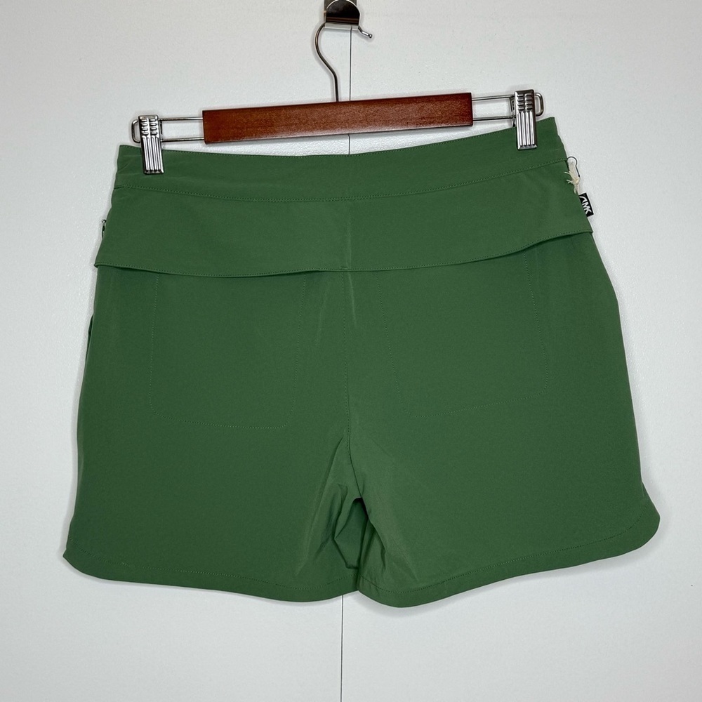 Mountain Khakis Green Lagoon Trail Shorts Classic Fit- Size 4 NWT - Picture 7 of 16